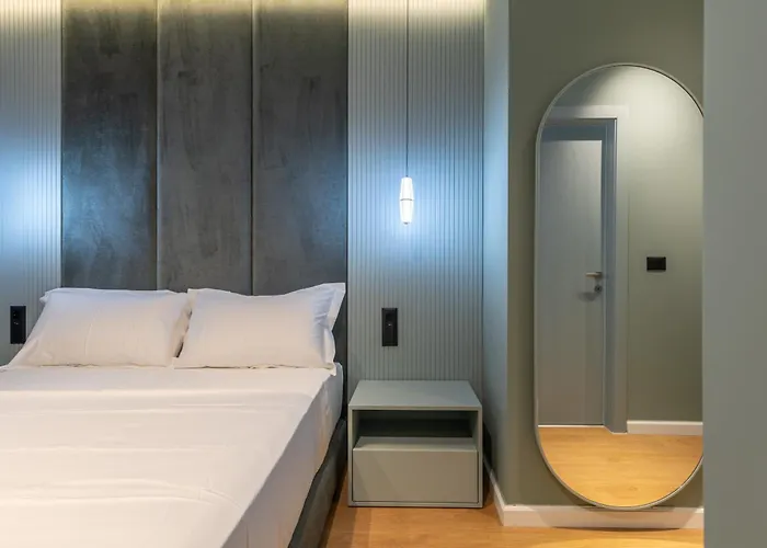 Center 4* Tirana