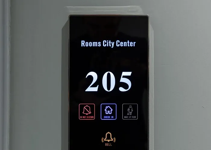 Center 3* Tirana