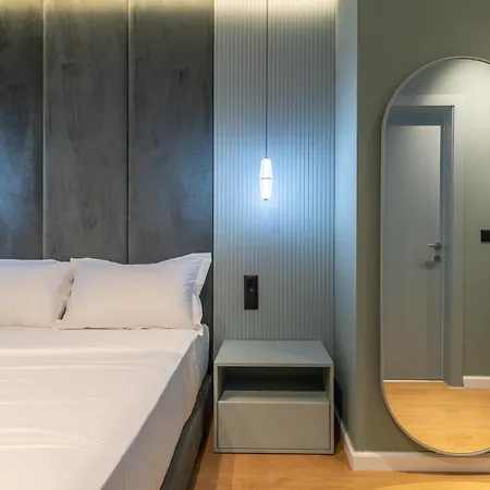Center 3* Тирана